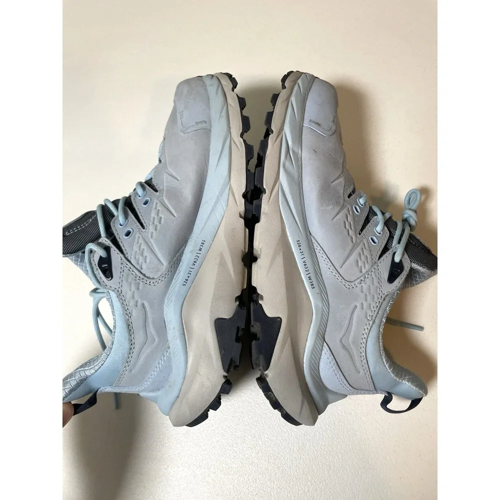 Hoka One One hoka one